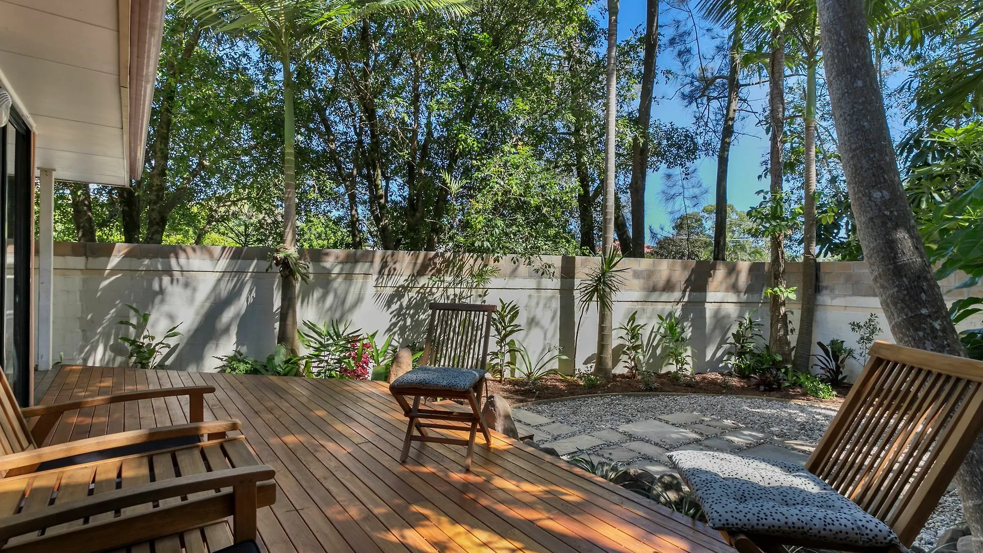 Mahogany Lodge Byron Bay Apartment